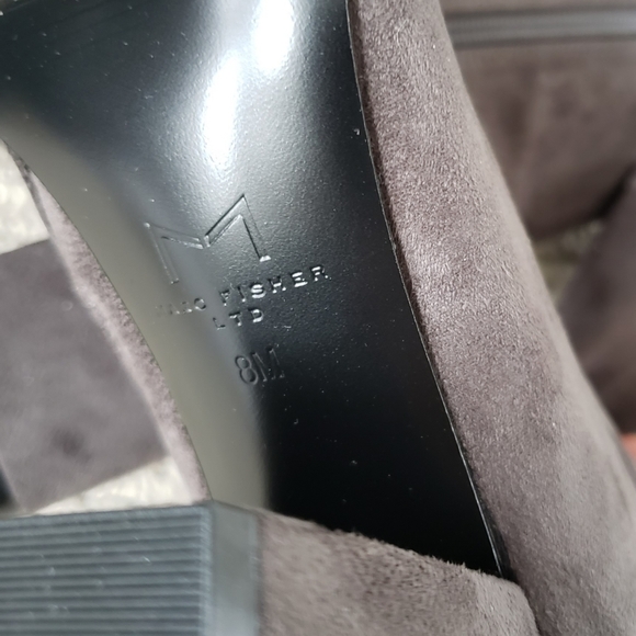 Marc Fisher Praye Over The Knee Faux Suede Gray Boots NWT - Picture 8 of 10